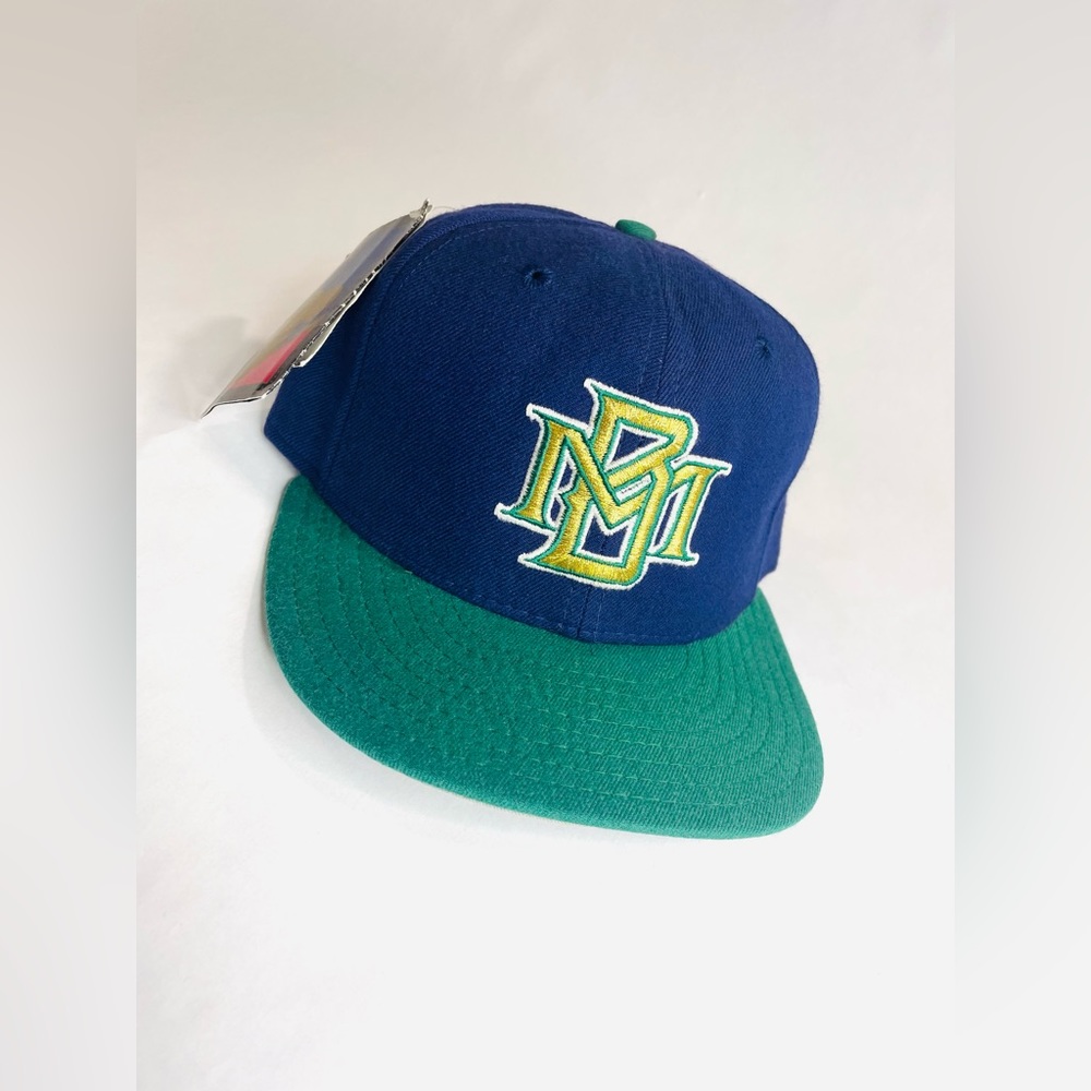 Vintage new era Milwaukee brewers hat
